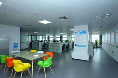 中国普天创新创业中心于2019年4月正式投入运营